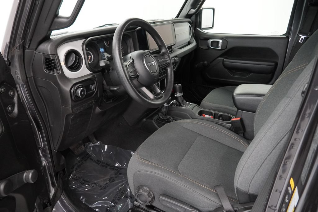 Certified 2024 Jeep Wrangler Unlimited Sport AWD/4WD image 17