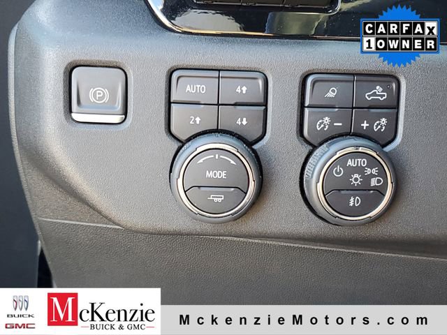 Used 2024 Chevrolet Silverado 2500 High Country w/ Technology Package AWD/4WD image 21