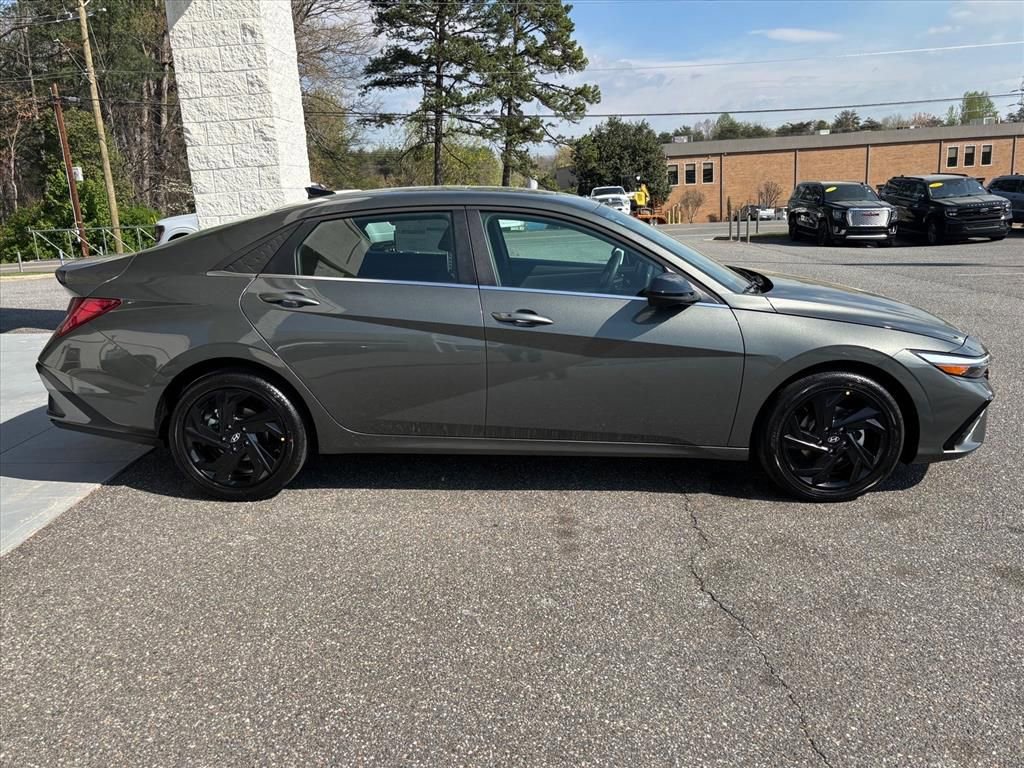 New 2026 Hyundai Elantra SEL Sport image 20