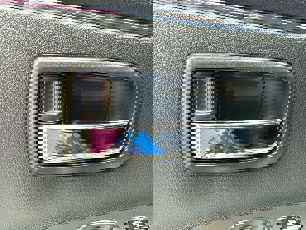 Used 2025 Mitsubishi Outlander Sport ES image 13