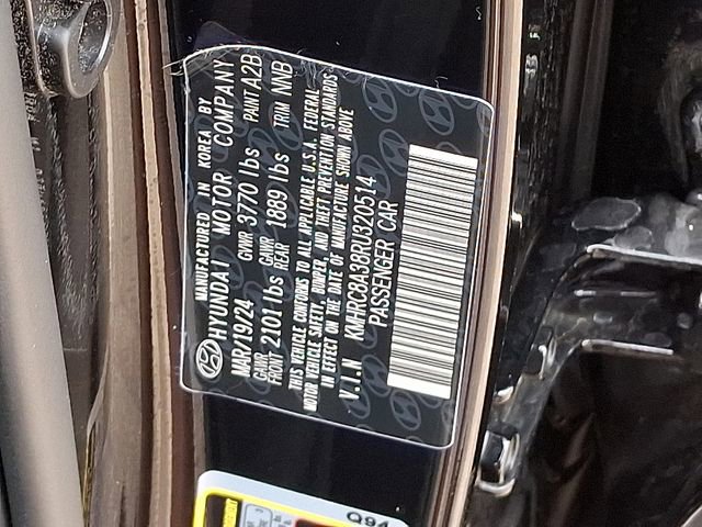 Used 2024 Hyundai Venue SEL image 29