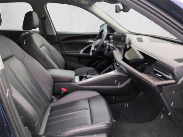 Used 2025 Audi Q5 Premium w/ 19" Wheel Package image 27