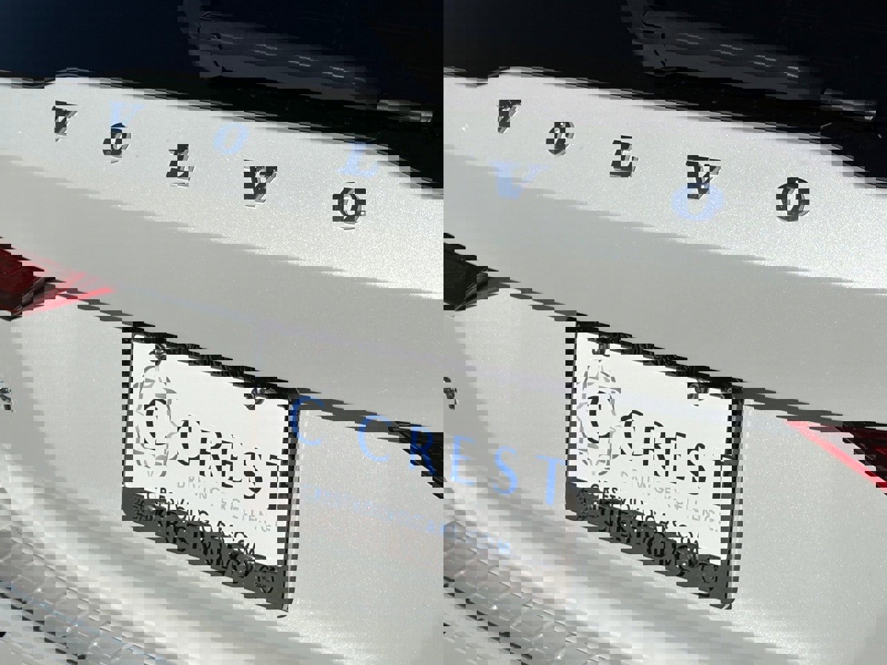 New 2026 Volvo V60 B5 Cross Country Ultra w/ Protection Package Premier image 7