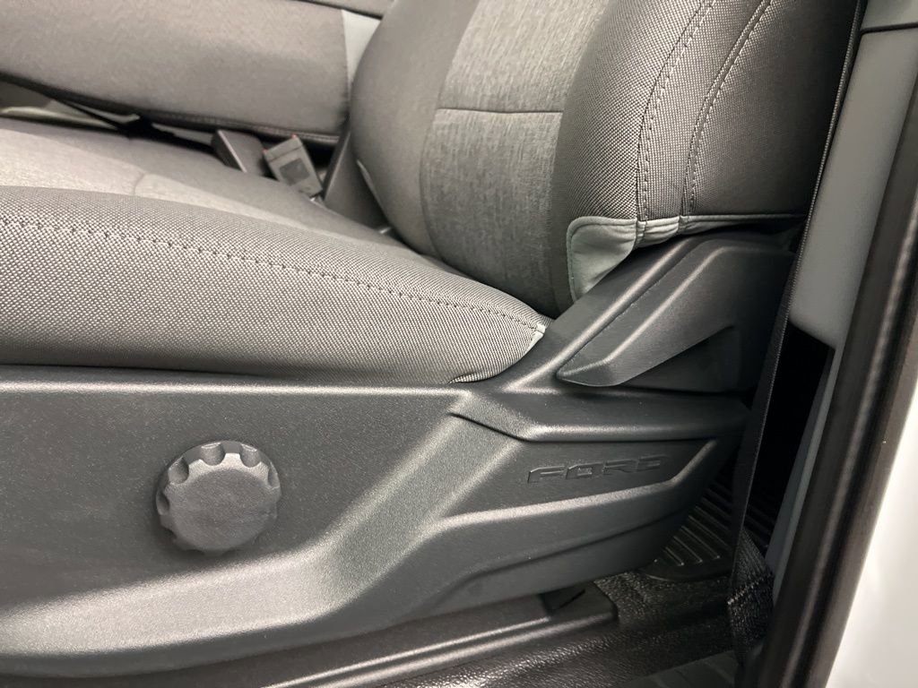 New 2026 Ford F350 XL w/ XL Chrome Package image 22