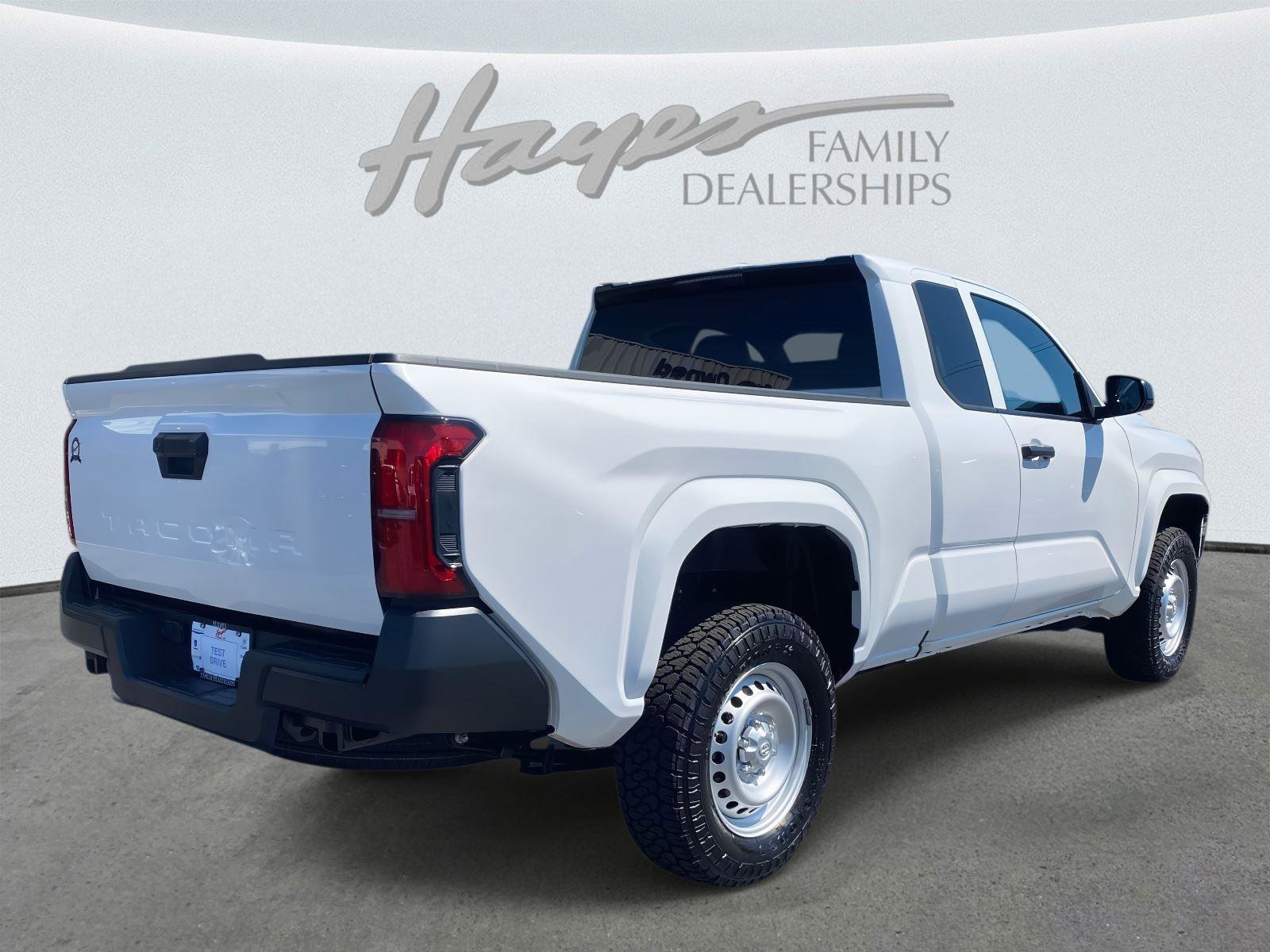 Used 2024 Toyota Tacoma SR image 43