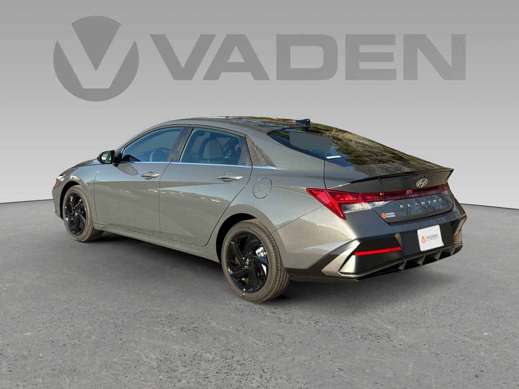 New 2026 Hyundai Elantra SEL Sport Premium image 21