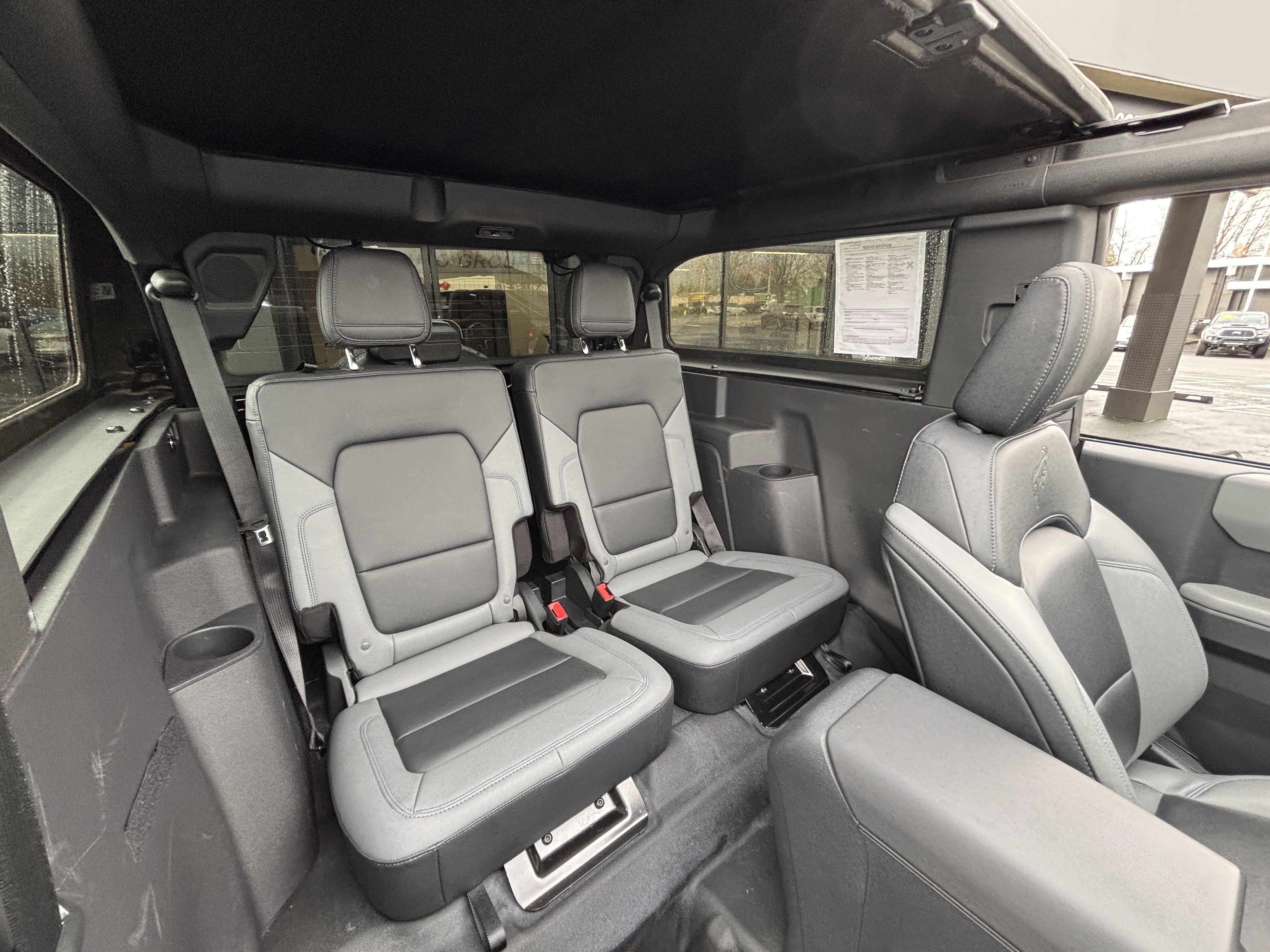 Used 2022 Ford Bronco Black Diamond image 13