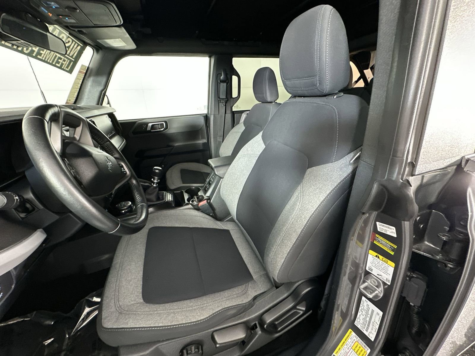 Used 2022 Ford Bronco Big Bend image 15