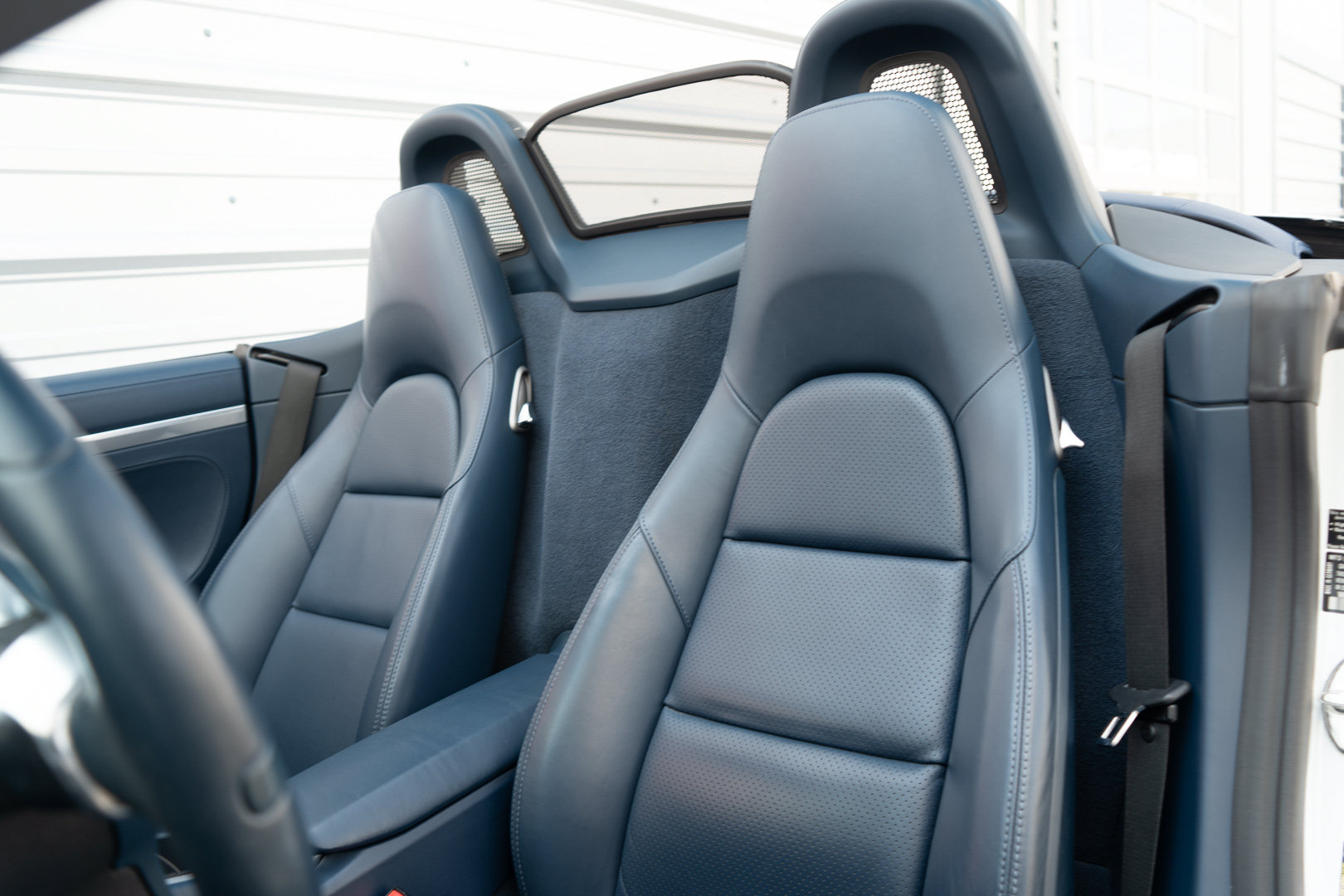 Used 2013 Porsche Boxster S RWD image 11