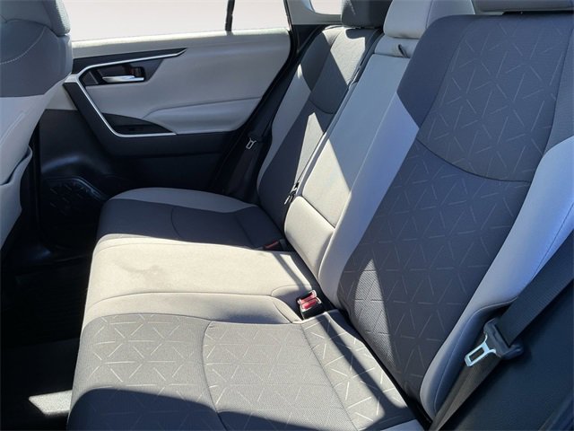 Used 2019 Toyota RAV4 XLE image 11