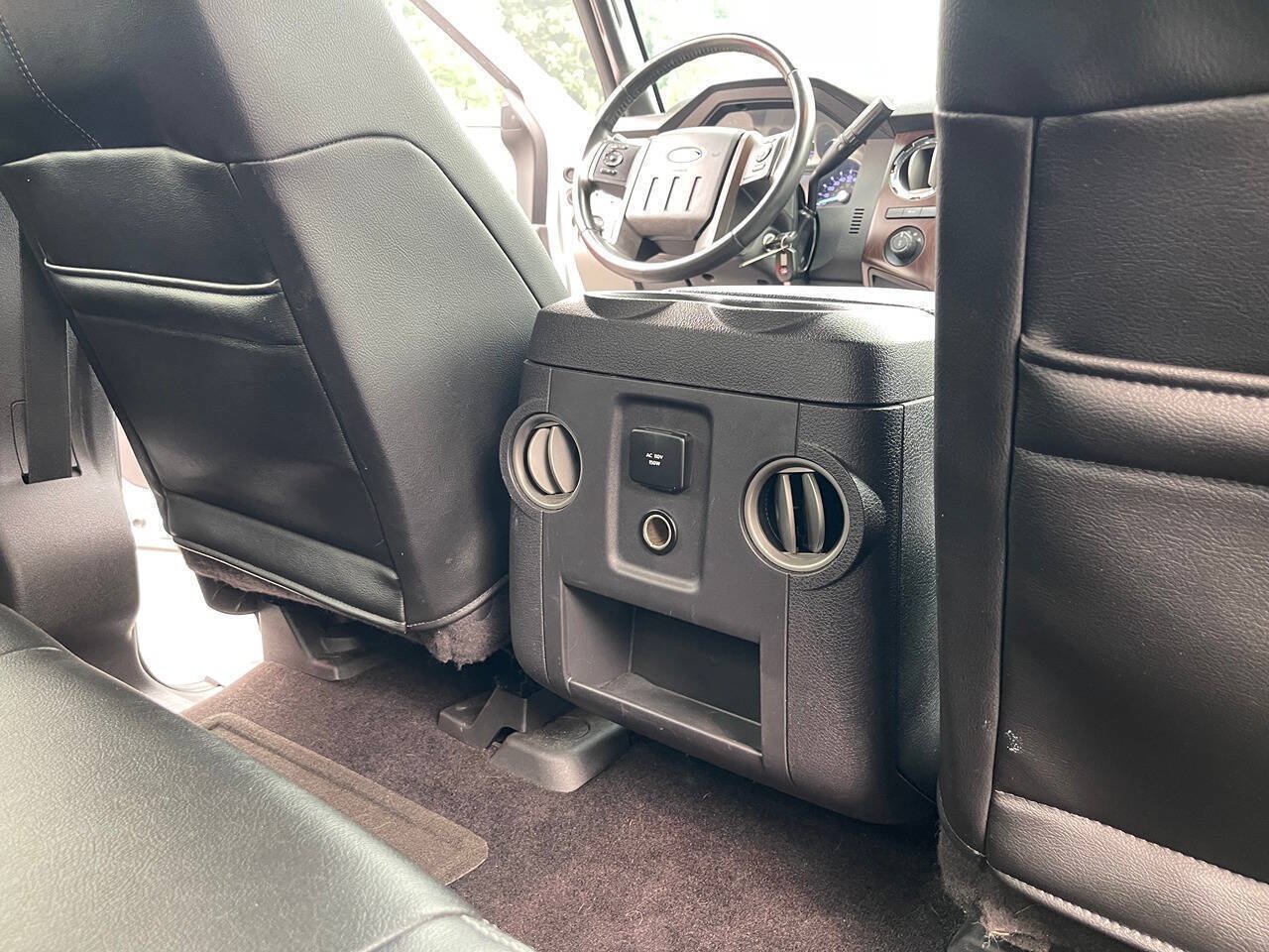 Used 2016 Ford F350 4x4 Crew Cab Super Duty image 32