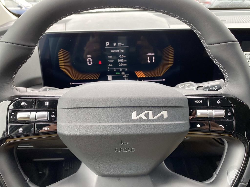 New 2026 Kia Sorento LX image 12