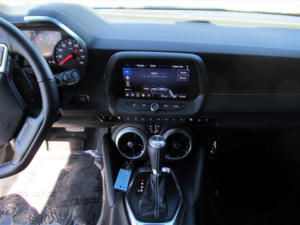 Certified 2024 Chevrolet Camaro LT image 26