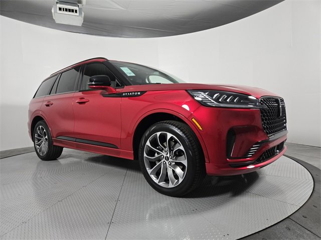 New 2025 Lincoln Aviator AWD w/ Jet Appearance Package image 2