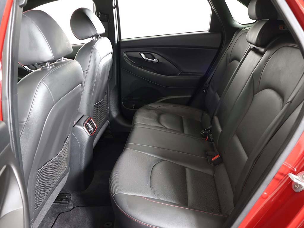 Used 2018 Hyundai Elantra GT Sport image 31