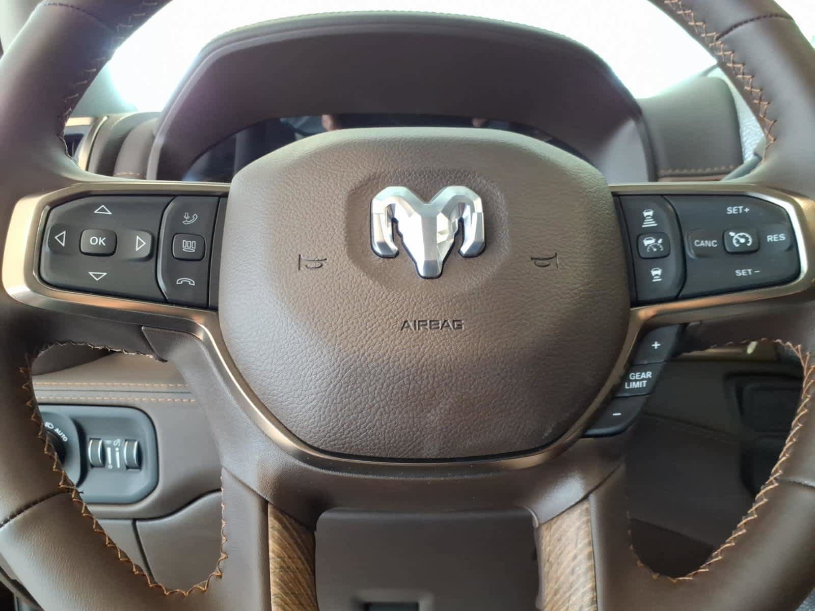 New 2026 RAM 2500 Limited AWD/4WD image 21