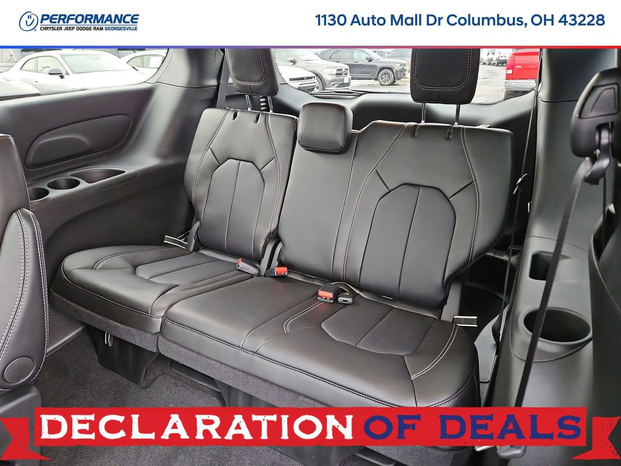 New 2026 Chrysler Pacifica Select w/ S Appearance Package FWD image 13
