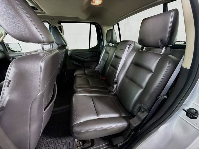 Used 2009 Ford Explorer Sport Trac Adrenalin image 26