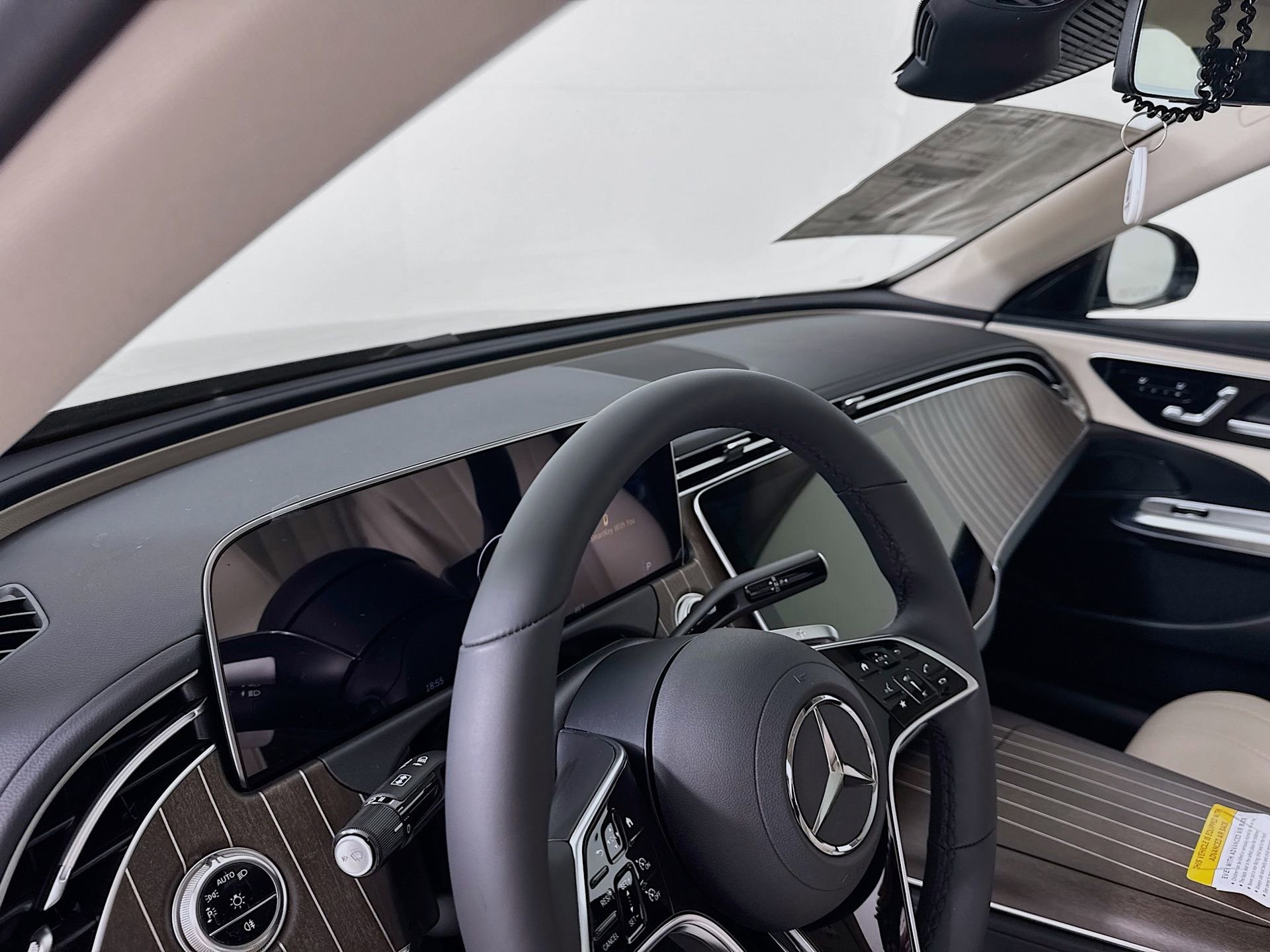 New 2026 Mercedes-Benz E 350 Sedan image 10