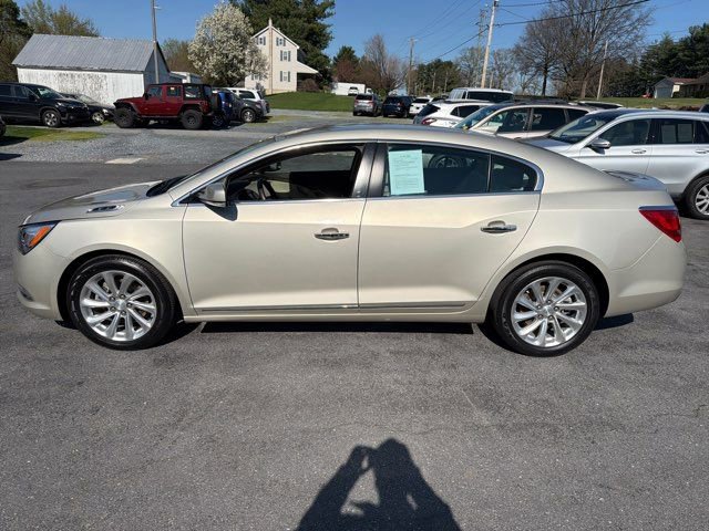 Used 2015 Buick LaCrosse Leather image 2