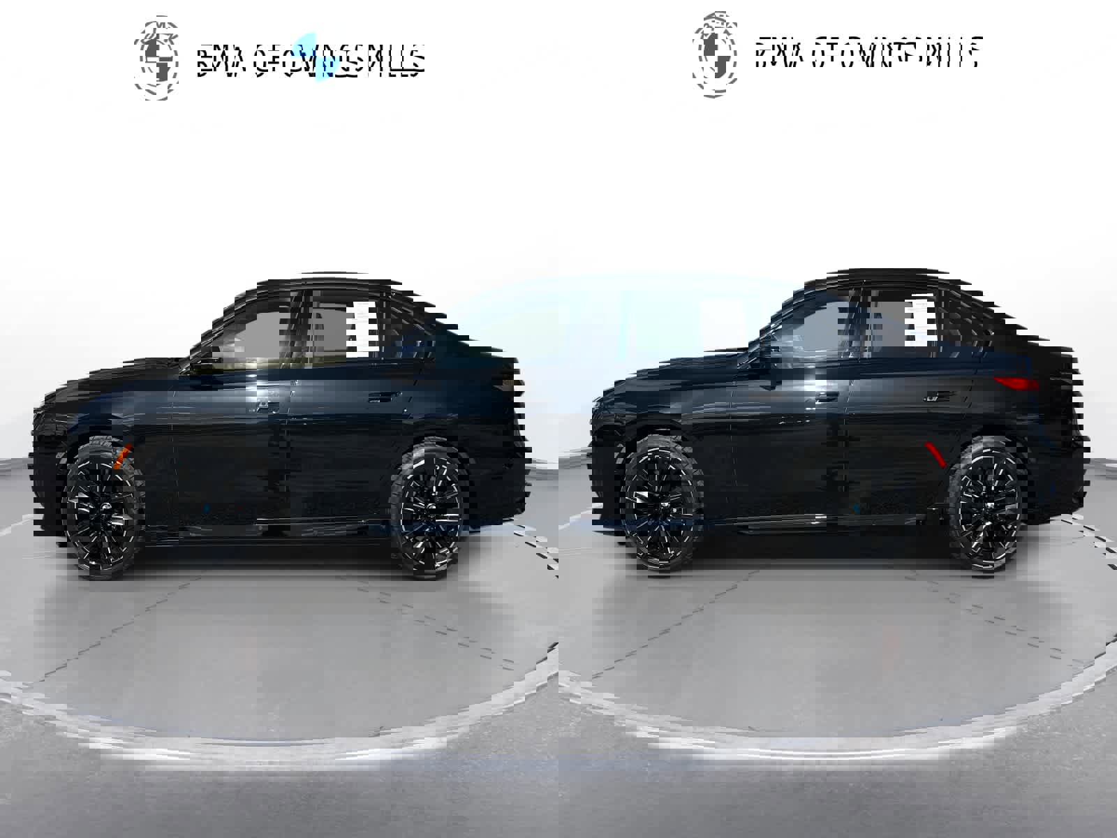 Certified 2025 BMW 760i xDrive w/ Executive Package image 5