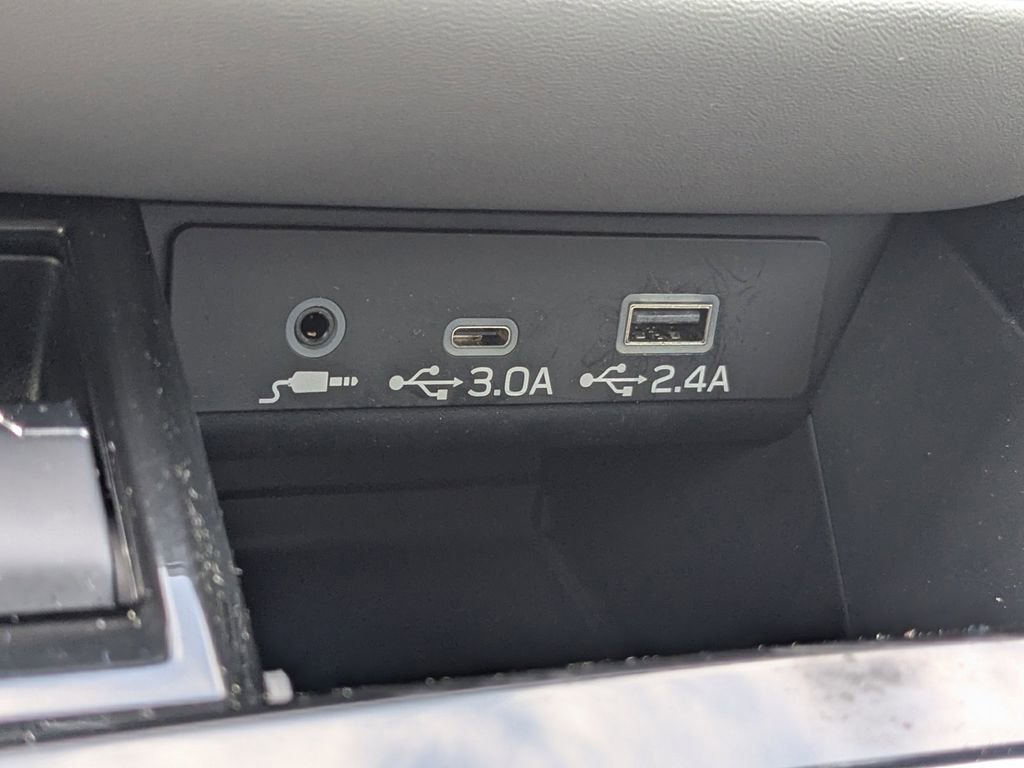 Used 2024 Subaru Outback Premium AWD/4WD image 20