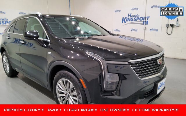 Used 2024 Cadillac XT4 Premium Luxury image 1