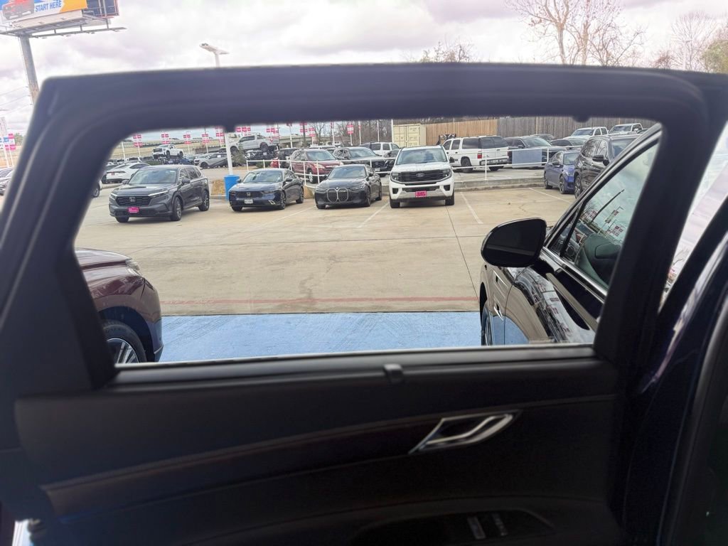 Used 2024 Genesis GV80 2.5T AWD/4WD image 18