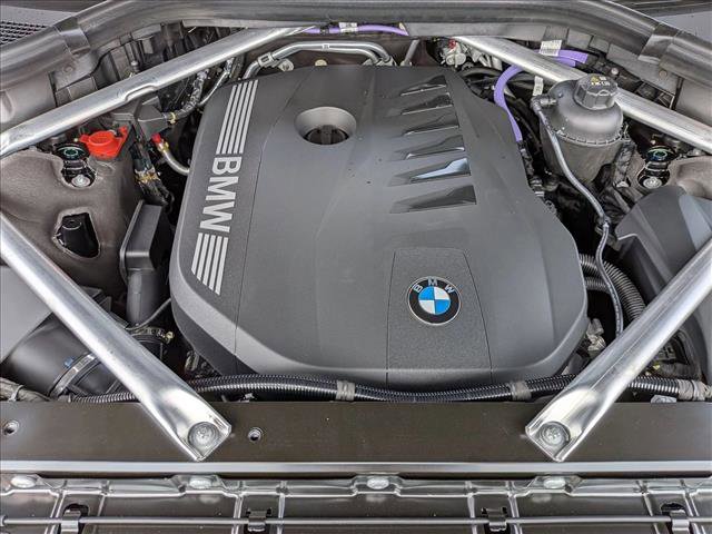Used 2026 BMW X7 xDrive40i image 17