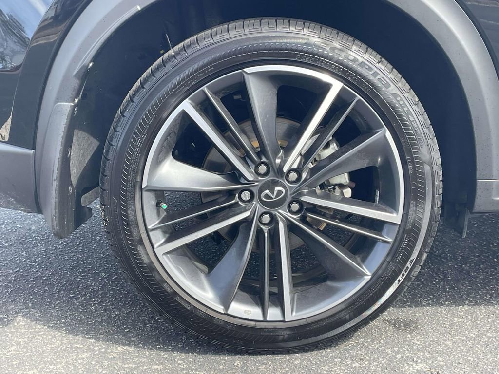 Used 2025 INFINITI QX55 Luxe w/ Cargo Package image 7