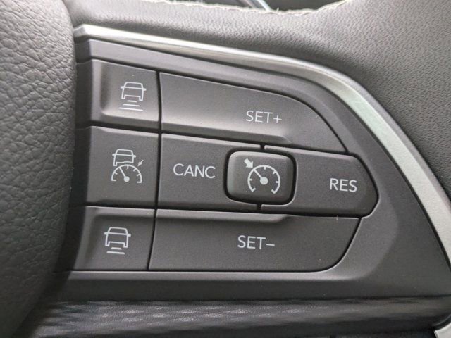 New 2025 Jeep Grand Cherokee Altitude image 23