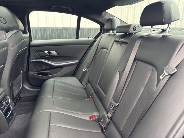 Used 2023 BMW 330e xDrive w/ Premium Package image 18