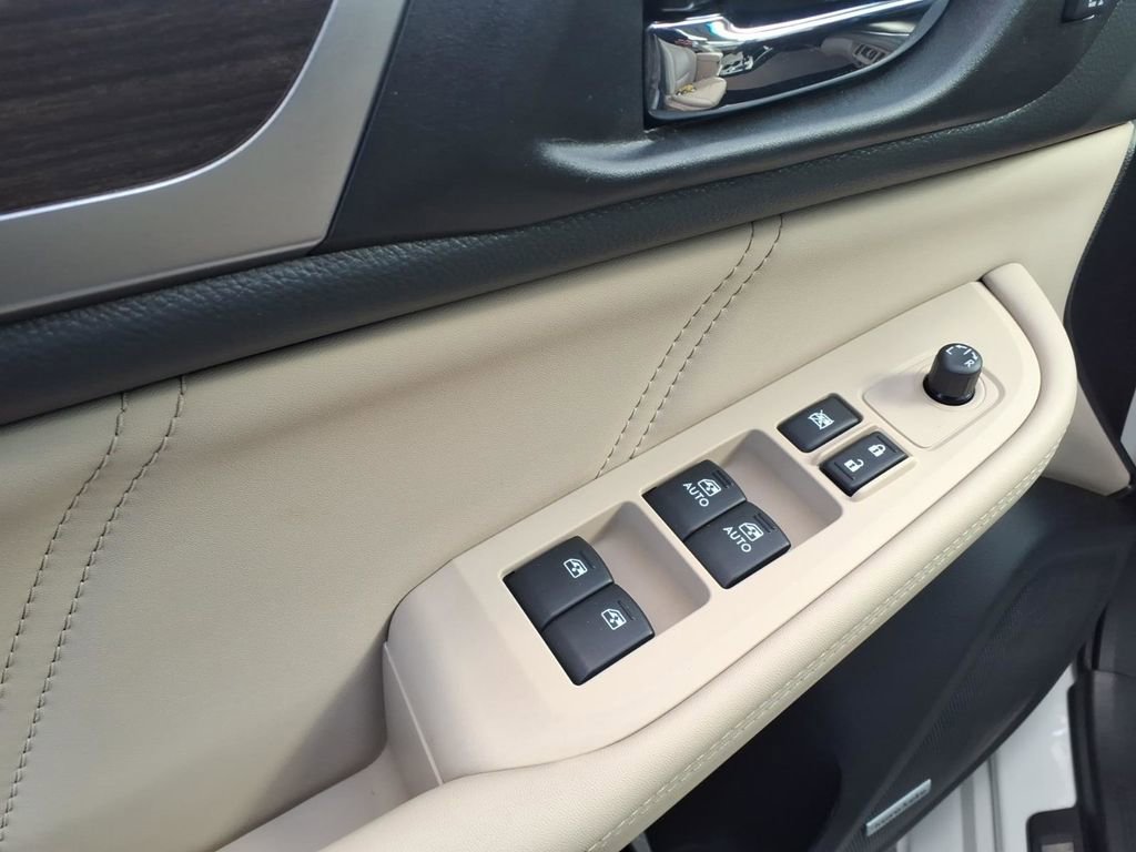 Used 2018 Subaru Legacy 3.6R Limited image 13