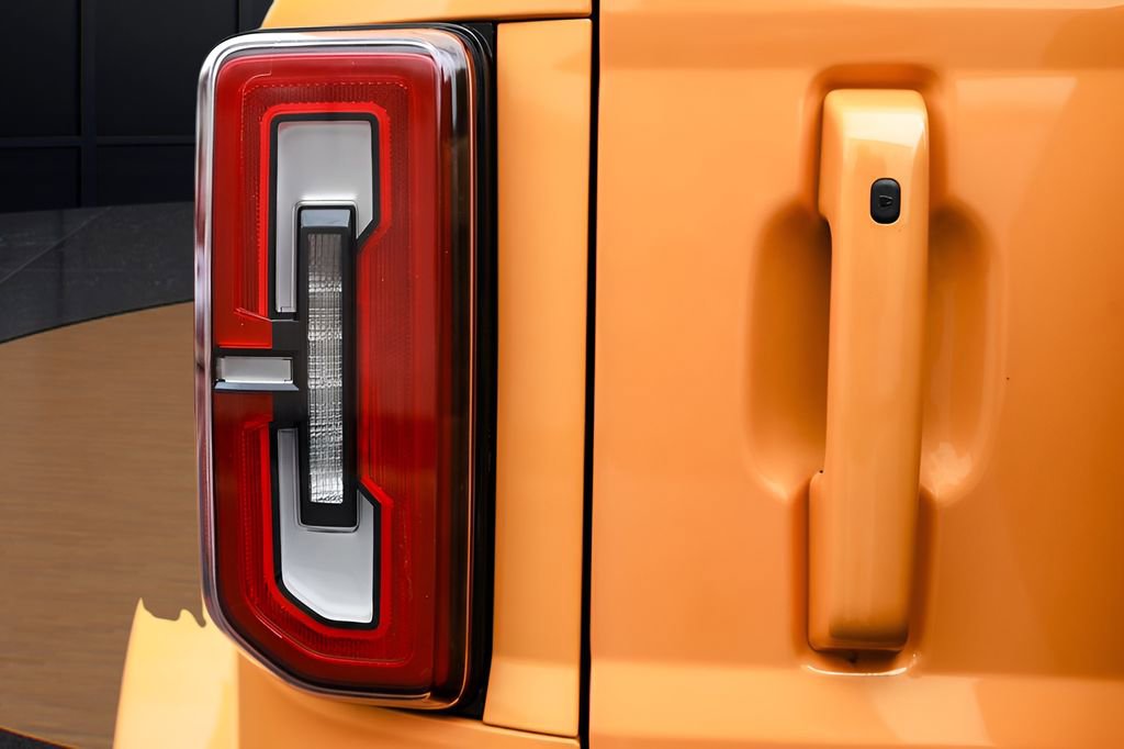 Used 2022 Ford Bronco Outer Banks image 31