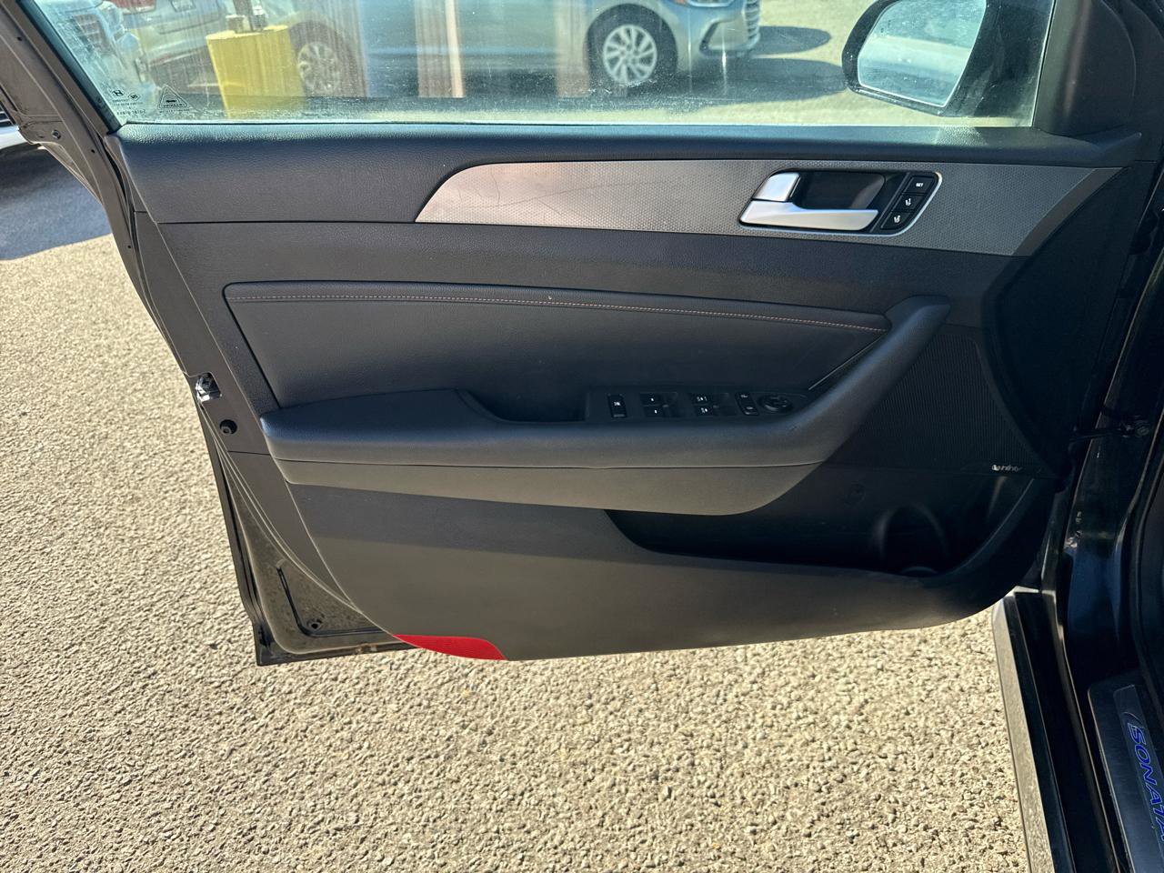 Used 2015 Hyundai Sonata Limited 2.0T image 12