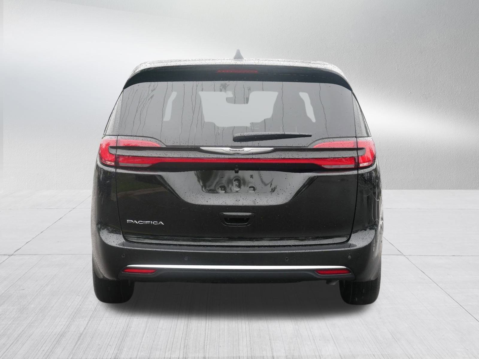 New 2026 Chrysler Pacifica Select image 6