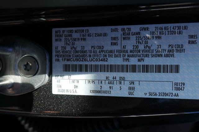 Used 2020 Ford Escape Titanium w/ Titanium Premium Package 2.0 image 29