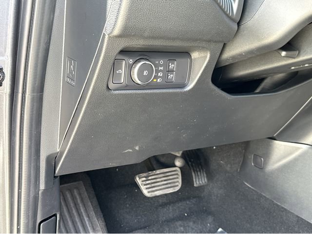 New 2025 Ford Ranger XLT w/ Equipment Group 301A High image 33