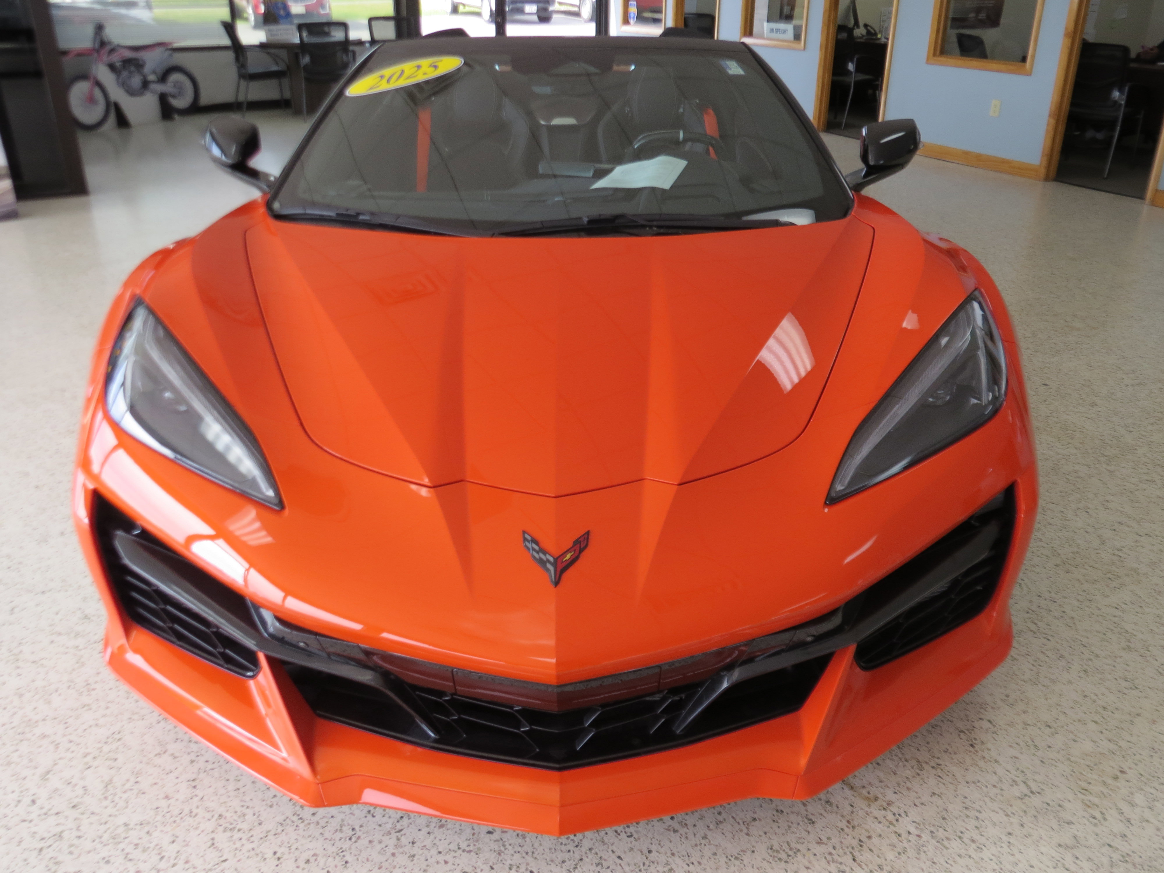 Used 2025 Chevrolet Corvette Z06 w/ Stealth Interior Trim Package RWD image 10
