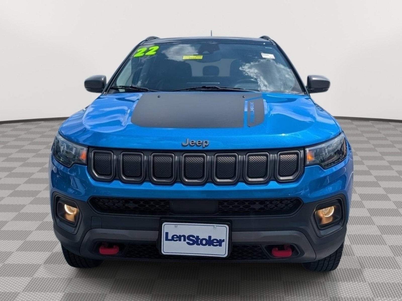 Used 2022 Jeep Compass Trailhawk w/ Trailhawk Convenience Group AWD/4WD image 8
