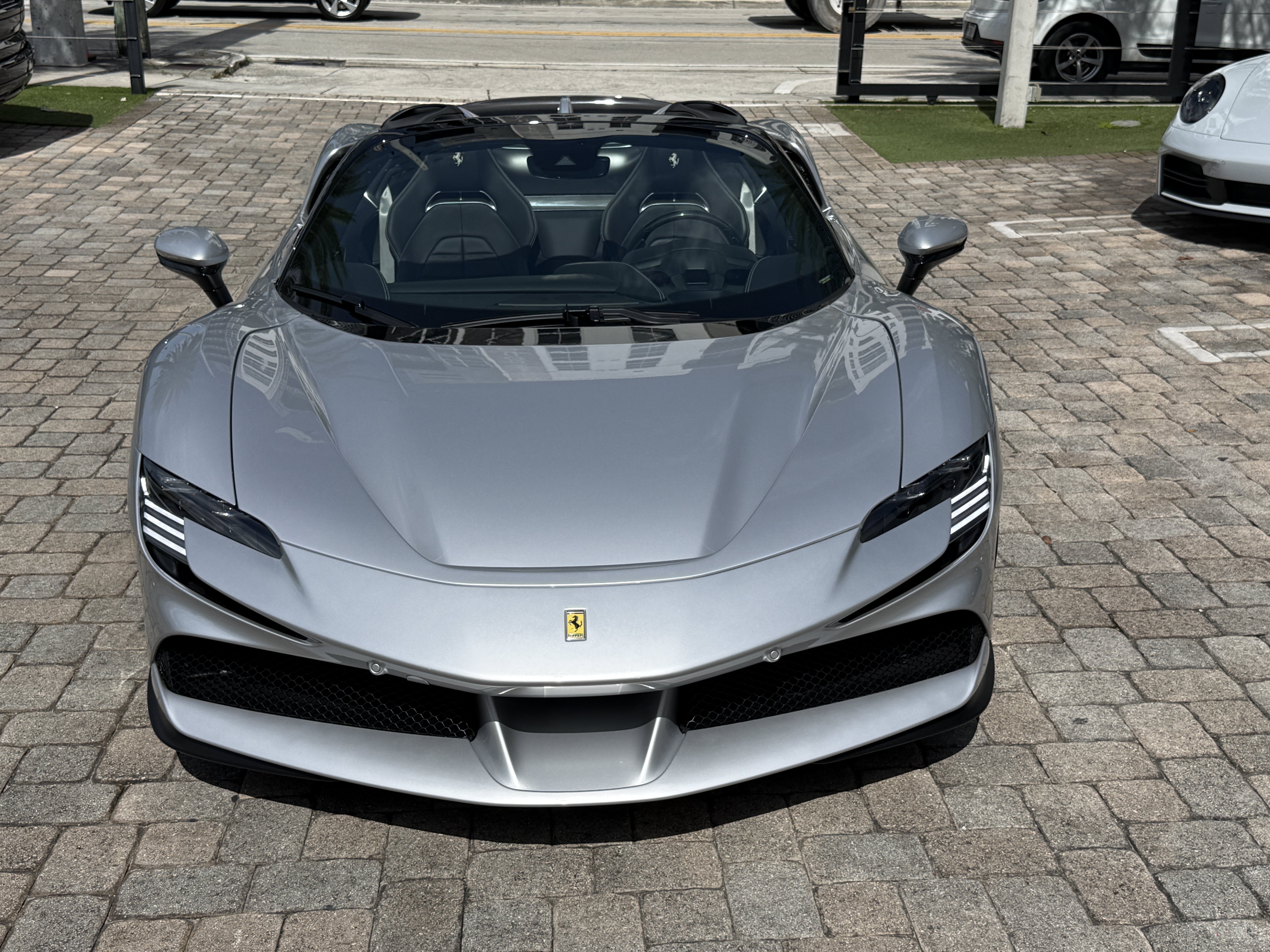 Used 2024 Ferrari SF90 Spider AWD/4WD image 5