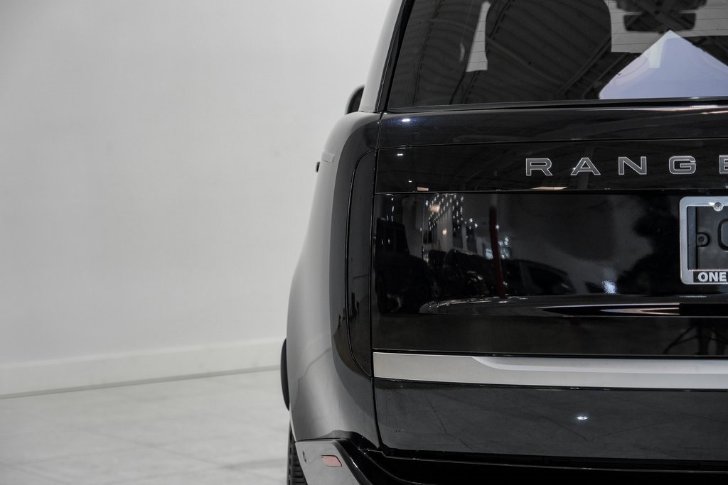 Used 2023 Land Rover Range Rover SV image 53