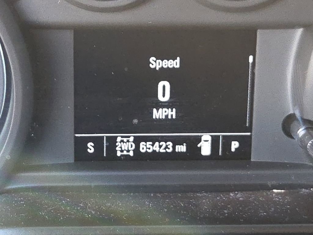 Used 2021 Chevrolet Silverado 1500 Custom w/ LPO, Dark Essentials Package image 18