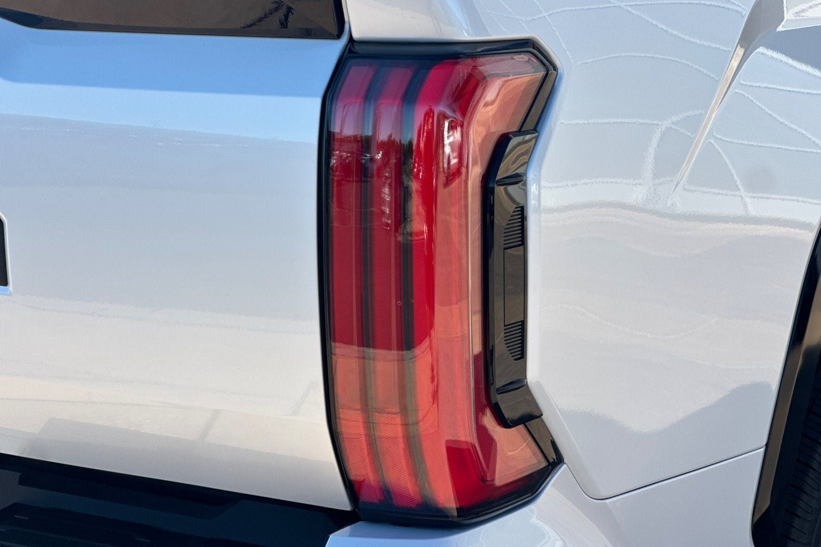 New 2026 Toyota Tundra Platinum AWD/4WD image 32