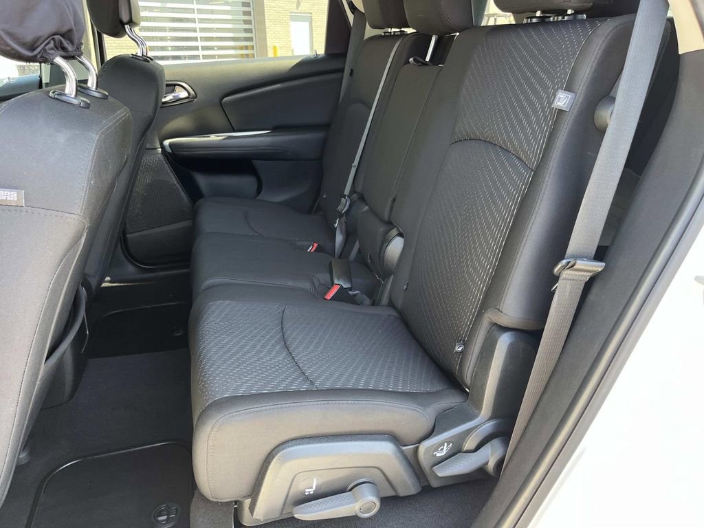 Used 2018 Dodge Journey SE w/ Connectivity Group image 19