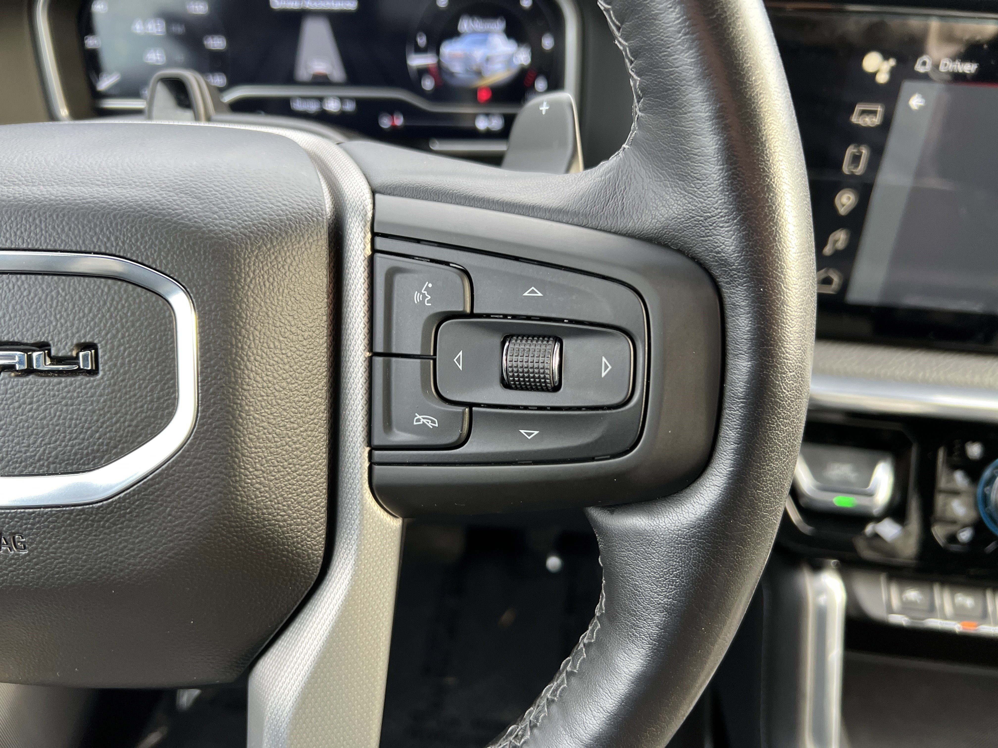 Used 2024 GMC Sierra 1500 Denali AWD/4WD image 27