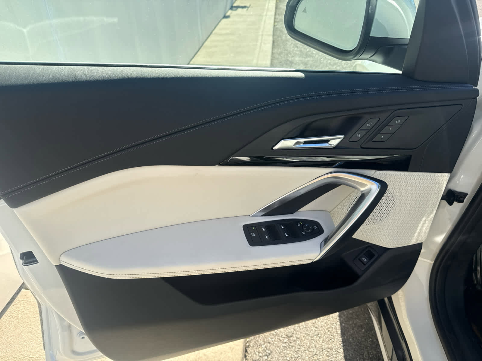 New 2026 BMW X1 xDrive28i w/ Convenience Package image 9