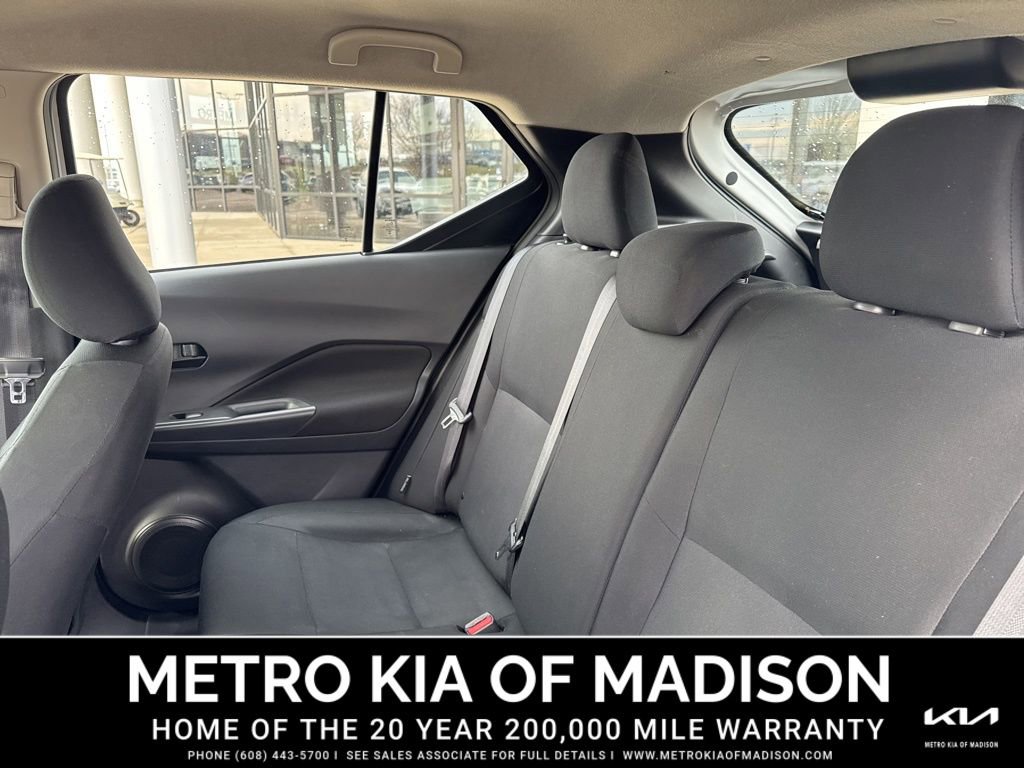 Used 2023 Nissan Kicks S image 26