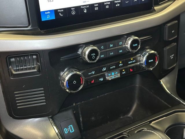 Used 2023 Ford F150 Lightning XLT AWD/4WD image 46