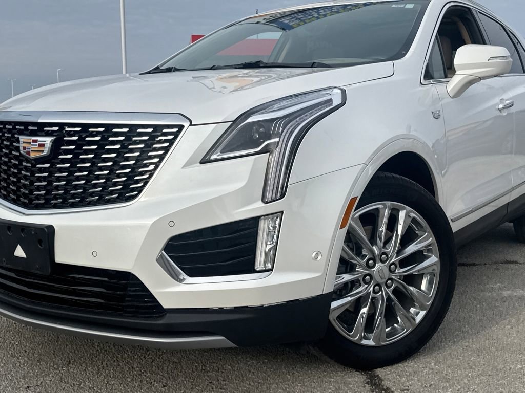 Used 2023 Cadillac XT5 Premium Luxury w/ Platinum Package image 2